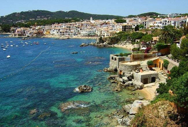 Пляжи в испании основание недвижимость