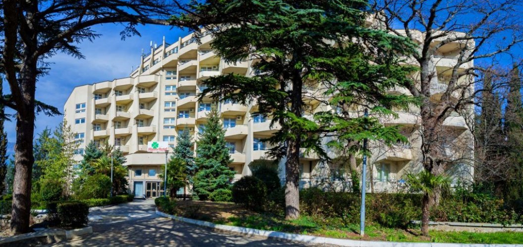 Отдохнуть в крыму в санатории. Отдохнуть в крыму в санатории. Ай-даниль санаторий. Пансионат парус ялта. Отдохнуть в крыму в санатории.
