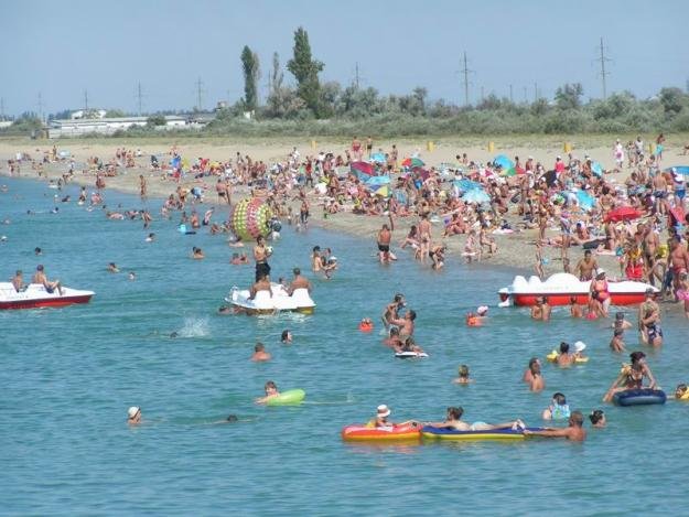 Погода саки вода в море. Погода в Саках. Сколько посетило туристов Новофедоровка в Крыму. Погода в Саки Крым на 3 дня.