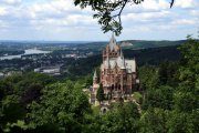 Замок Драхенбург