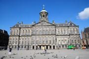 Королевский двор в Амстердаме